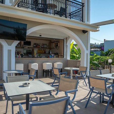 Athina Apartments Zakynthos stad Exteriör bild