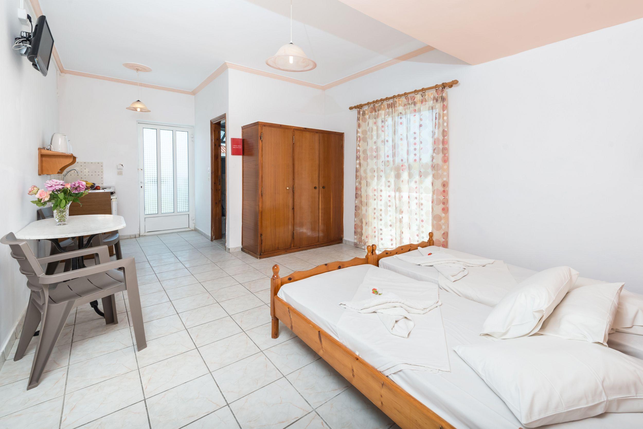 Athina Apartments Zakynthos stad Exteriör bild