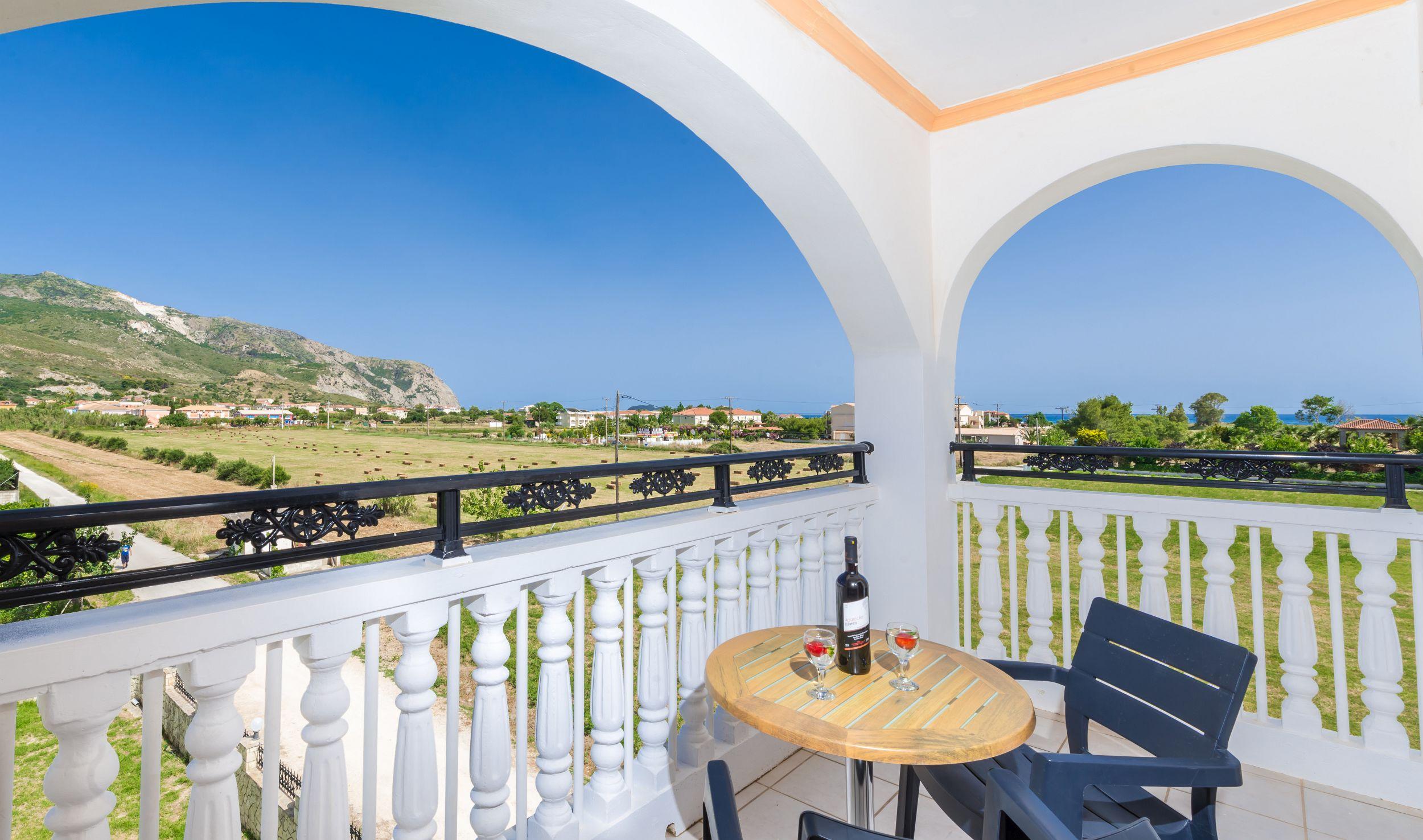 Athina Apartments Zakynthos stad Exteriör bild