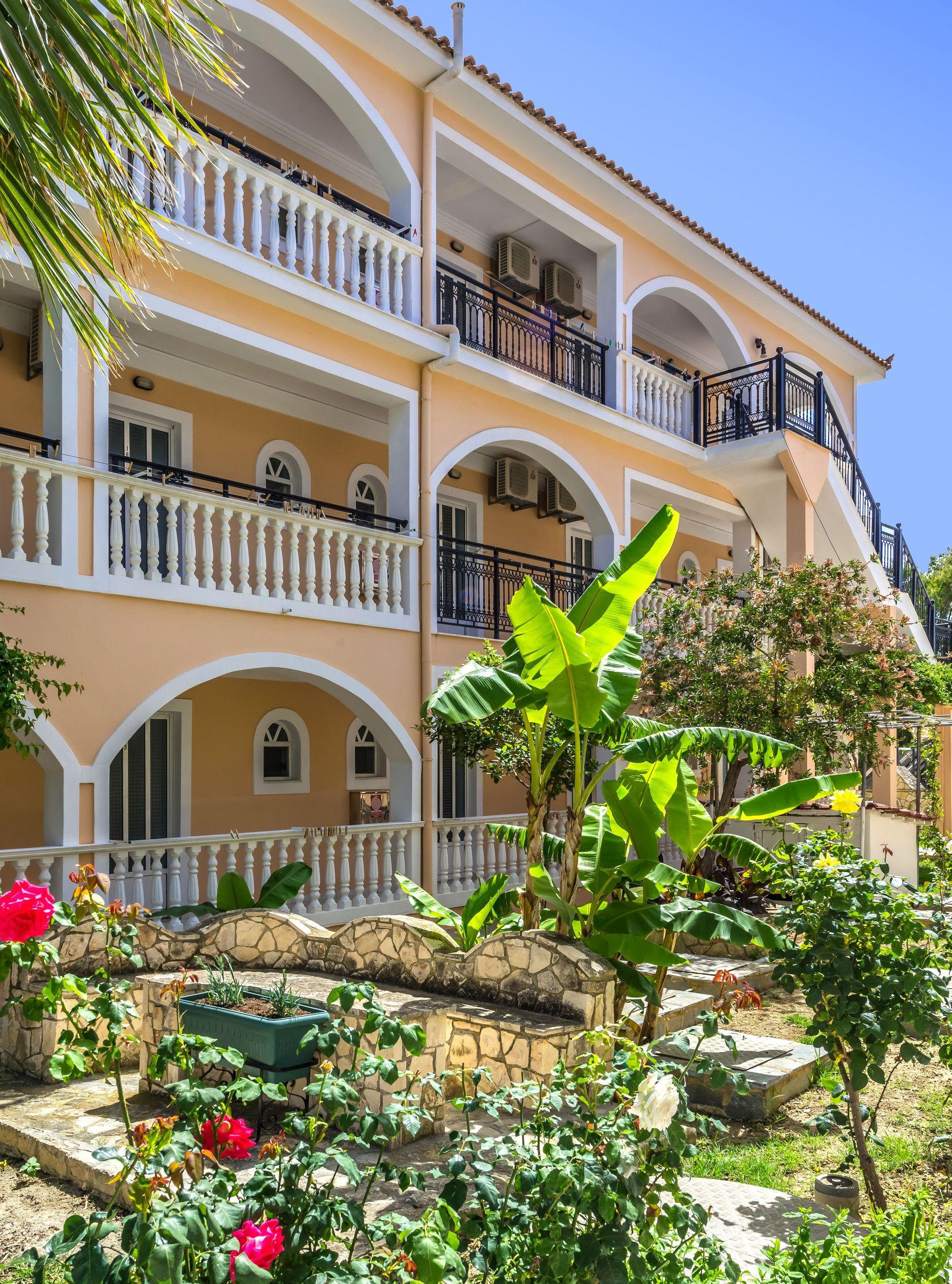 Athina Apartments Zakynthos stad Exteriör bild