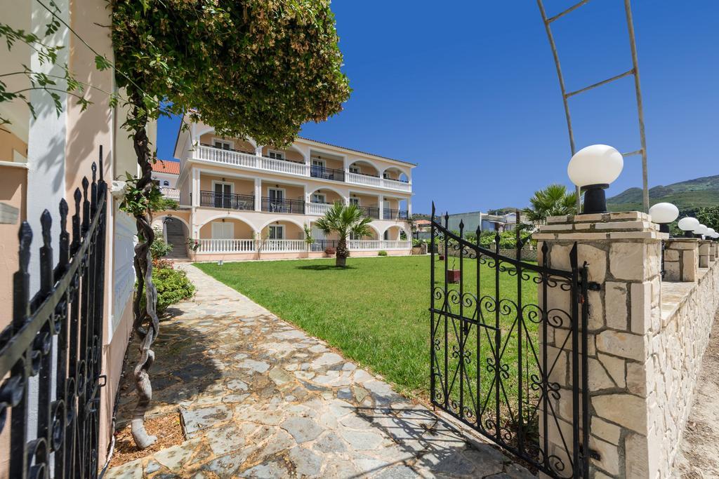Athina Apartments Zakynthos stad Exteriör bild