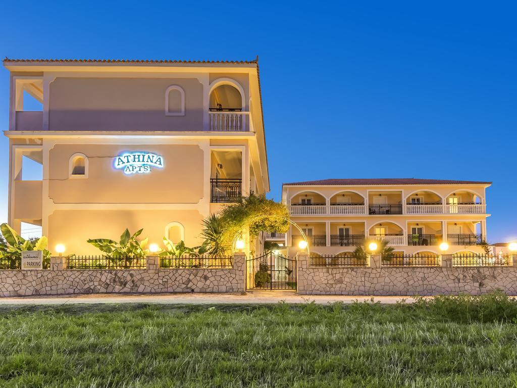 Athina Apartments Zakynthos stad Exteriör bild